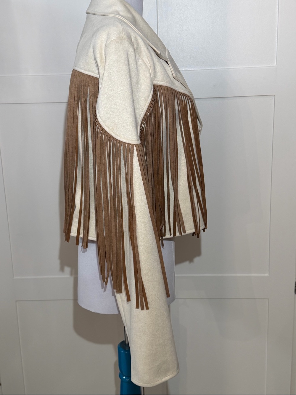 Saints & Hearts Fringed Short Jacket L - Picture 3 of 9